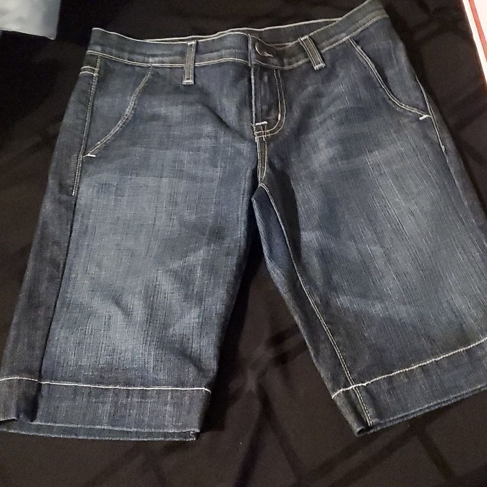 David Kahn Jeanswear Bermuda Denim Jean Shorts Size 27